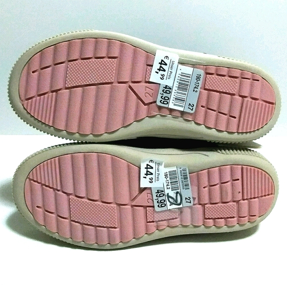 ⭐ Light up rhinestone 💎 ❄️ Winter / Spring Boots - Picture 7 of 10